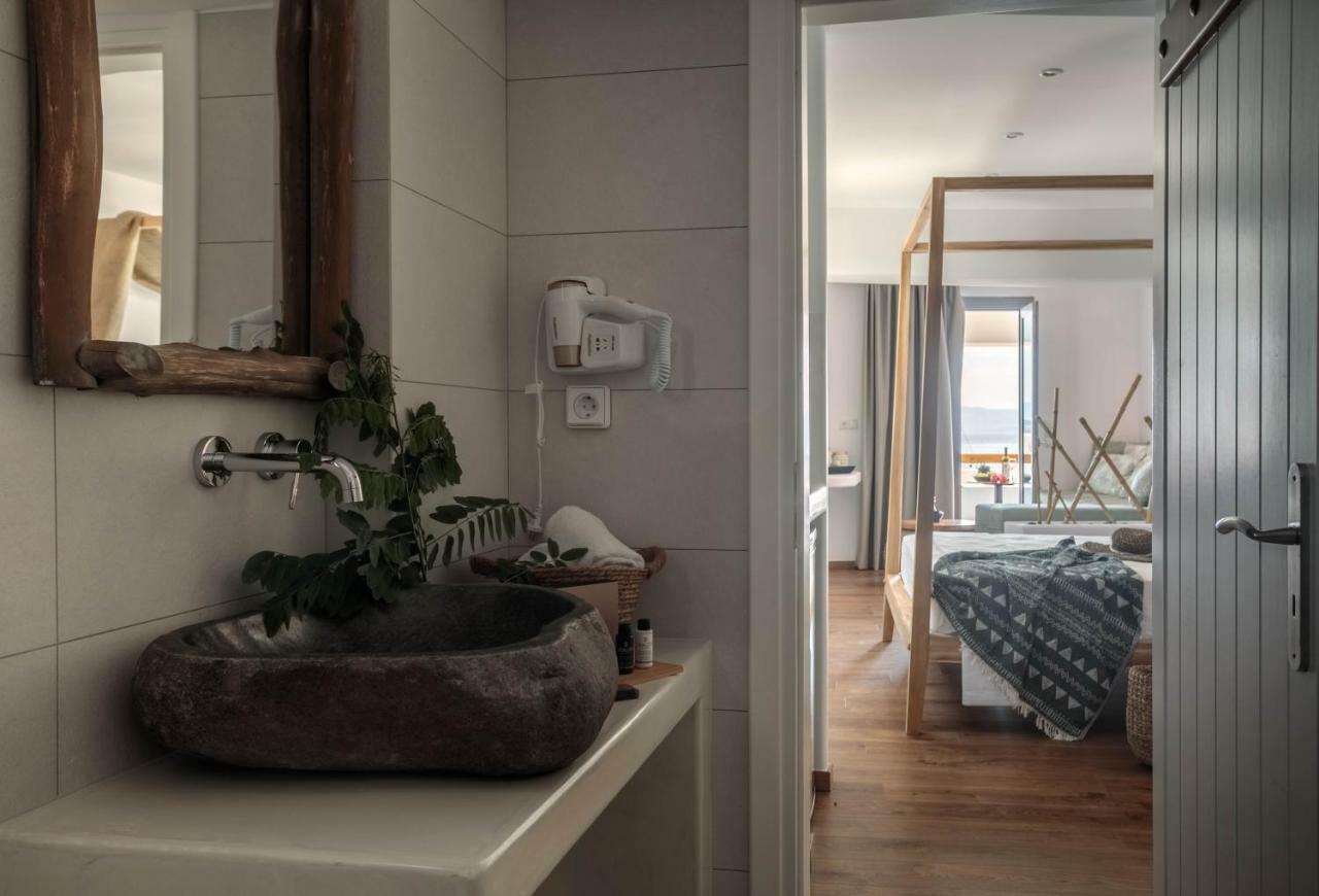 Kissos Luxury Suites Naxos City 외부 사진
